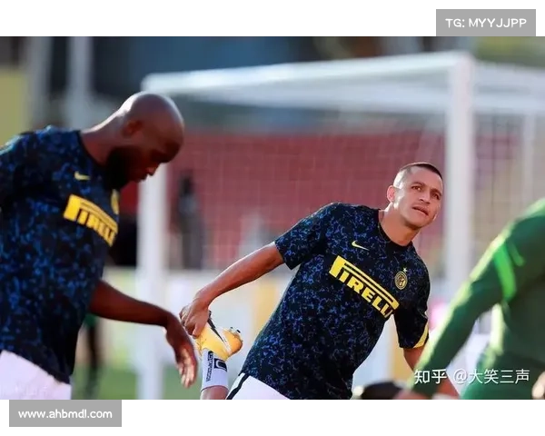 意甲豪门教练更迭背后的抉择与战略布局探析